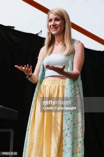 303 Rachel Parris Stock Photos & High